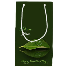 Bolsa De Regalo Pequeña Lograda gota de agua en forma de corazón en hoja