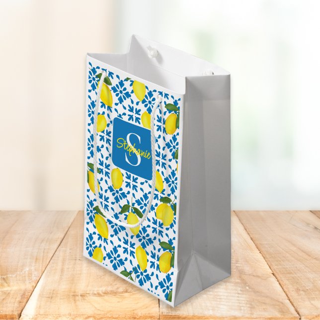 Bolsa De Regalo Pequeña Monogram Blue Tile French Country Lemon Pattern  (Subido por el creador)