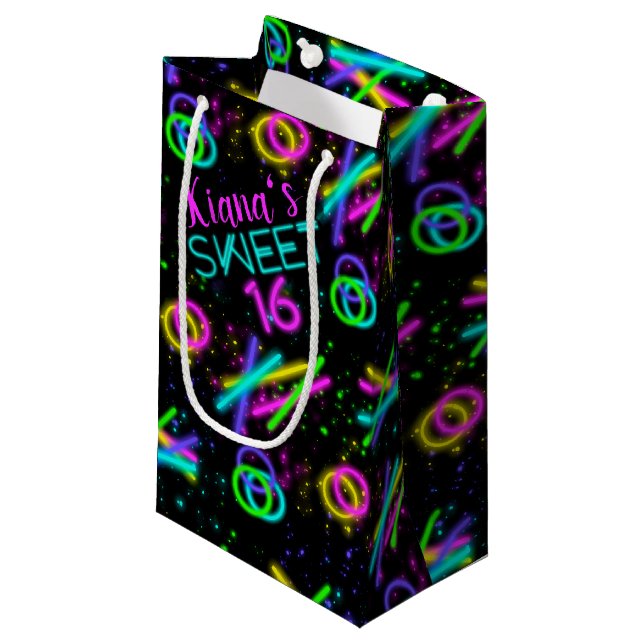 Bolsa De Regalo Pequeña Neon Glow Stick Sweet 16 Name ID760 (Angulo Anverso)