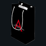 Bolsa De Regalo Pequeña Nombra de monograma de guión negro rojo<br><div class="desc">Bolsa de regalo de Monograma de Guión Simple Negro y Rojo. Esto hace que el dulce perfecto cumpleaños 16,  boda,  ducha de novia,  aniversario,  ducha de bebé o bolso de regalo de la fiesta de soltera para alguien que ama el lujo glam y los estilos de moda.</div>