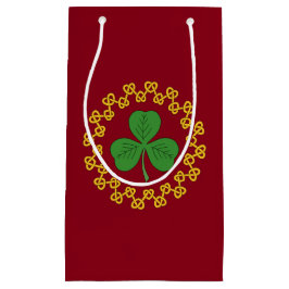 Bolsa De Regalo Pequeña Shamrock y Knotwork en rojo