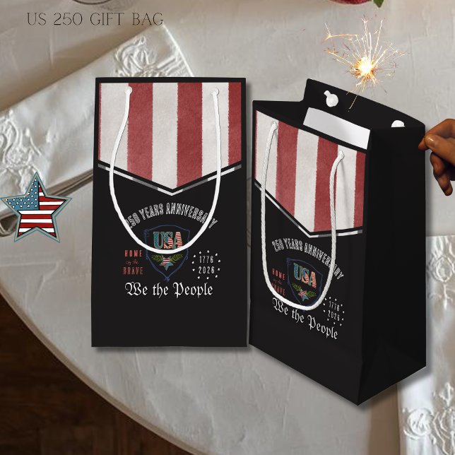 Bolsa De Regalo Pequeña US 250 We the People Patriotic Anniversary Watch (US 250 We the People Patriotic Anniversary Watch Small Gift Ba)