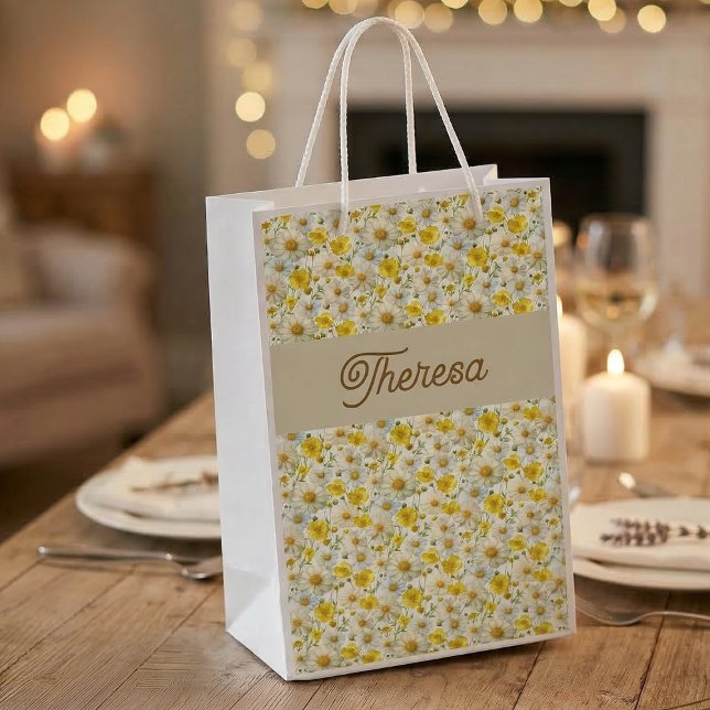 Bolsa De Regalo Pequeña Yellow Wildflowers Pattern Monogram Name (Subido por el creador)