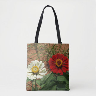 Bolsa de Tote de la Zinnia Blanca y la Zinnia Roja