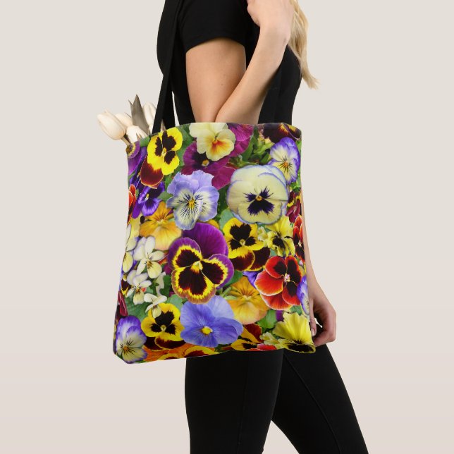 Bolsa De Tote De Los Pansies De Verano (Detalle)