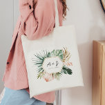 Bolsa de Tote Tropics Lush<br><div class="desc">La Colección de Tropics Lush, una hermosa y moderna colección que presenta vegetación tropical pintada a mano, como monastera acuática y hojas de palma. La paleta de colores es absolutamente impresionante, con verdes exuberantes, un brillo delicado y un oro elegante que crean una perfecta atmósfera tropical de verano. Cada elemento...</div>