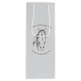 Bolsa de vino gráfico de la cita del caballo