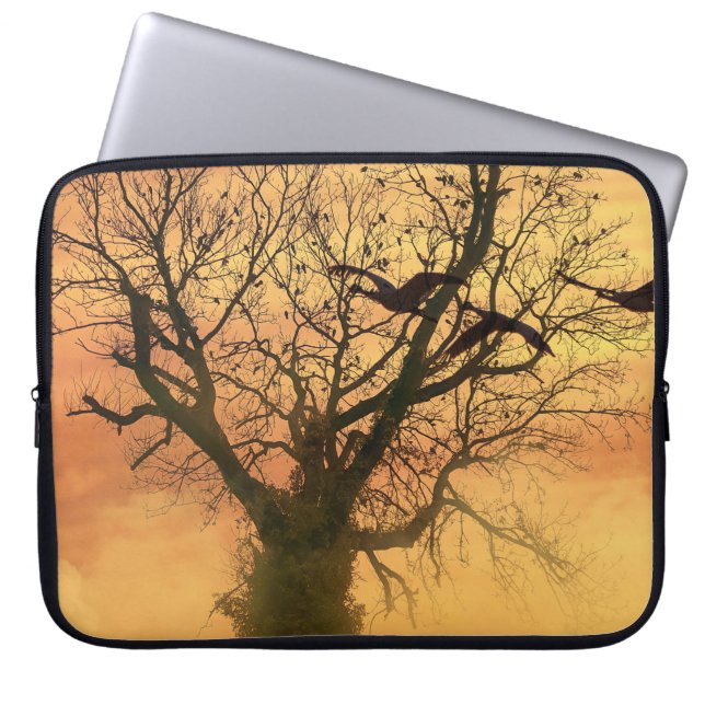 Bolsa Electrónica Twisted Autumt Tree At Sunset (Frente)