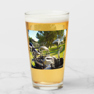 Bolsa Llena De Clubes De Golf, Vidrio De Cerveza