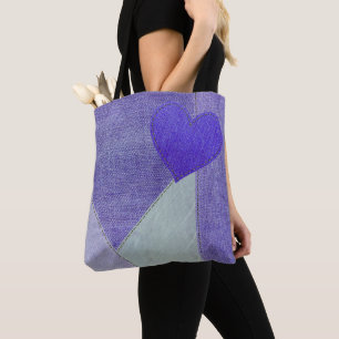 Bolsa morada para el corazón de denim