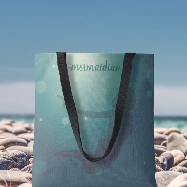 Bolsa para la sirena Verde azulada (Add your name to this teal mermaid tote bag and off to the beach you go)