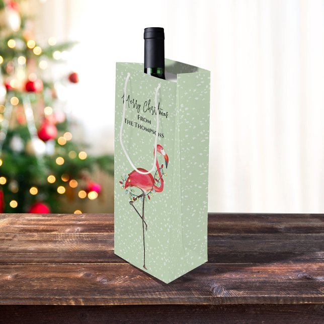 Bolsa Para Vino Navidades festejan la nieve rosa verde de la nieve (Christmas holiday green with pink flamingo wine gift bag)