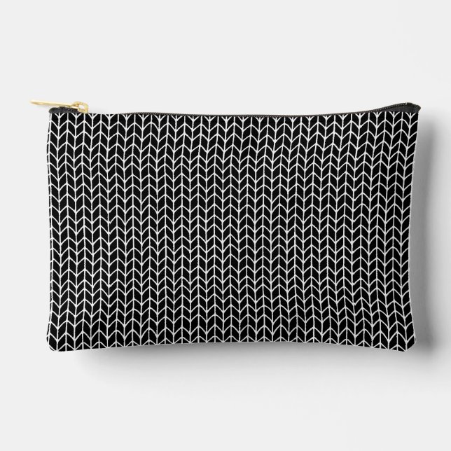 BOLSA PEQUEÑA DE ACCESORIOS DE PUNTO NEGRA (Anverso)