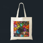 Bolsa tote<br><div class="desc">La colección de arte de Ricky fue inspirada por una de sus cosas favoritas: ¡las pelotas! Le encanta lanzar pelotas, ver pelotas y sostener pelotas, lo que se convirtió en la inspiración perfecta para su obra de arte. Utilizando pintura y pelotas de una manera creativa nueva, Ricky creó una pieza...</div>