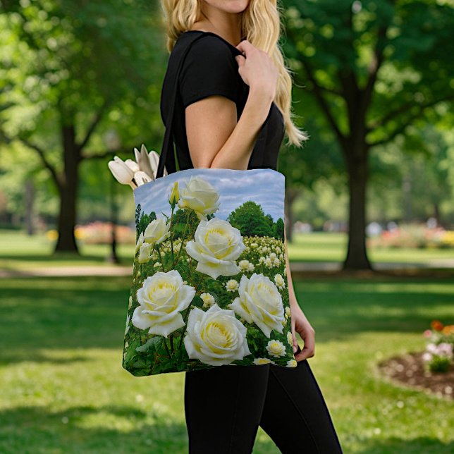 Bolsa tote de rosas blancas (Subido por el creador)