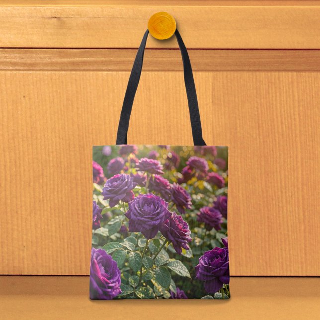 Bolsa tote de rosas púrpuras (Tote bag with purple roses)
