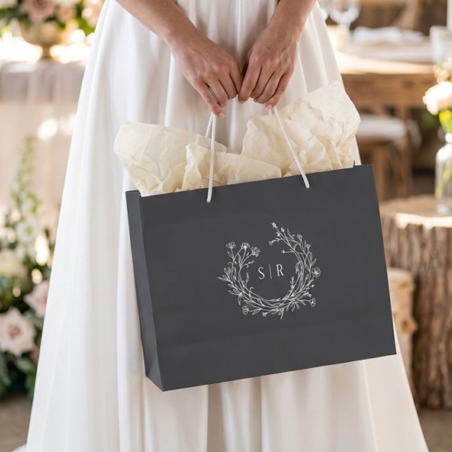 Bolsas de bienvenida de boda con monograma botánic (Subido por el creador)