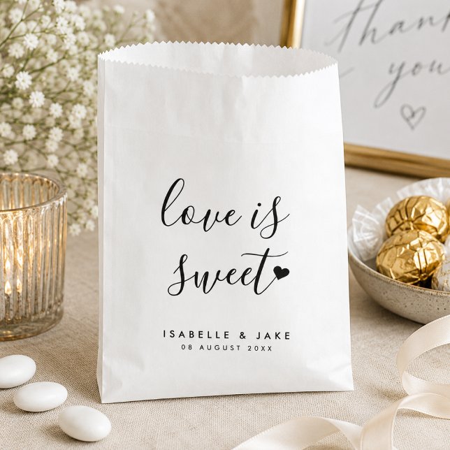 Bolsas de Favor de Boda | La Bolsa de Dulces Love  (Custom sweet treat wedding favor bags for candy bars, dessert tables, and guest gifts.)