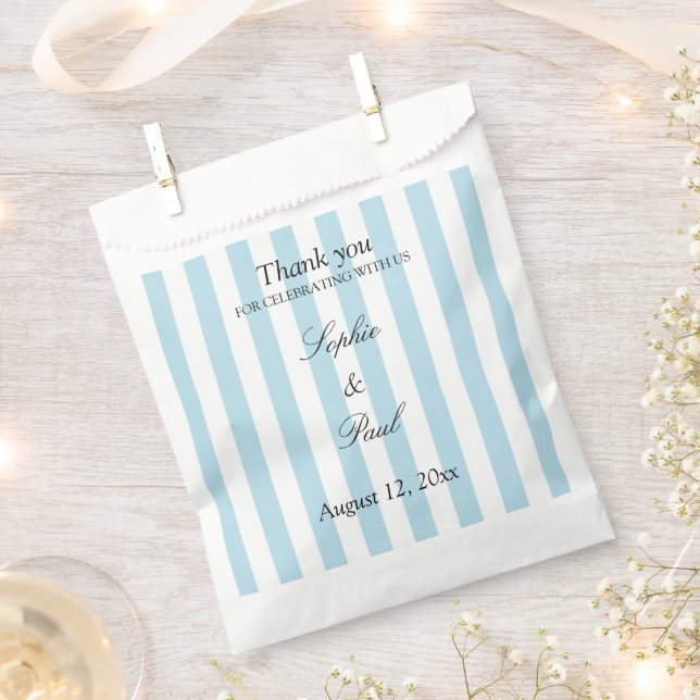 Bolsas de regalo de boda de rayas azules pálidas e (Cortado)