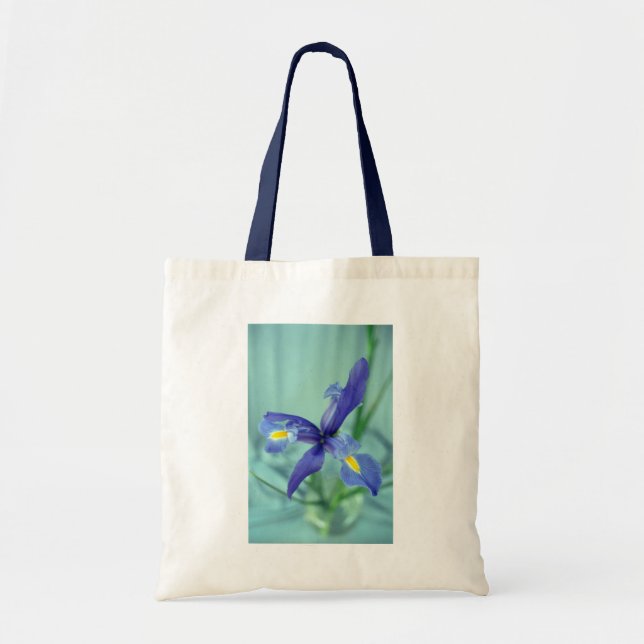 Bolsas De Tote De Arte Con Flores De Iris Púrpura (Frente)