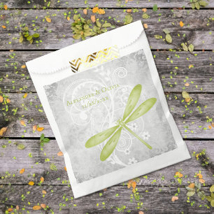 Bolsas favoritas de la boda de la libélula verde