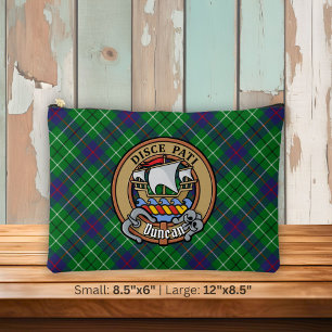 Bolsito Accesorio Grande Crest del Clan Duncan sobre tartán