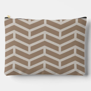 Bolsito Accesorio Grande Crisp Sharp Flechas opuestas Chevron Brown Neutral