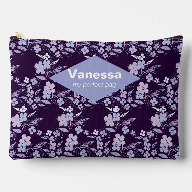 Bolsito Accesorio Grande Flores de boho claro. (Anverso)