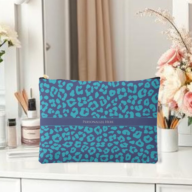 Bolsito Accesorio Grande Impresión de leopardo azul (Blue Leopard Print Accessory Pouch )