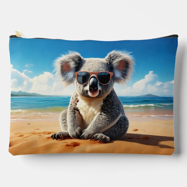 Bolsito Accesorio Grande Koala en una playa de arena (Anverso)