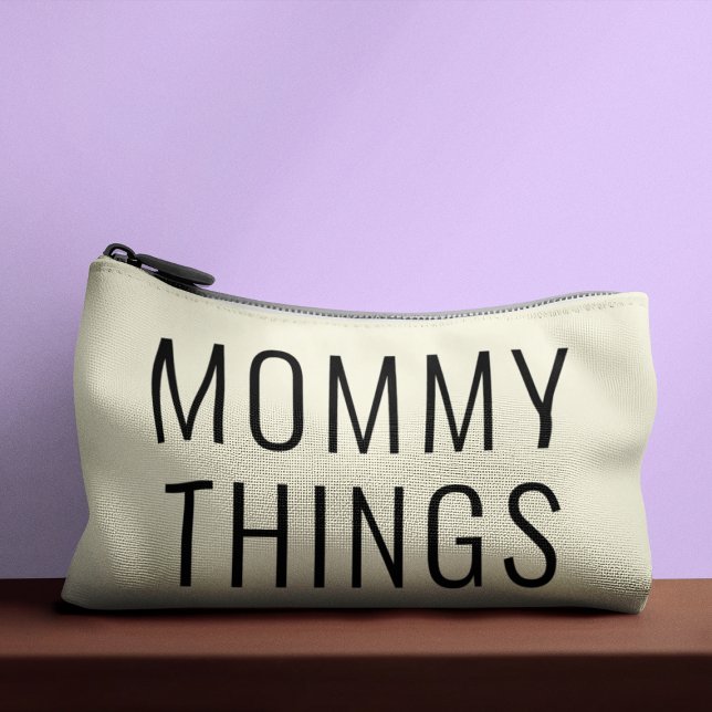 Bolsito Accesorio Grande Mami Things Essentials Black Script Neutral (Subido por el creador)