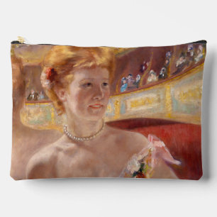 Bolsito Accesorio Grande Mary Cassatt - Mujer con collar de perlas en un pa