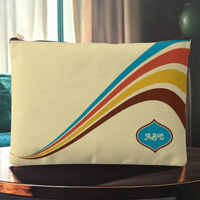 Bolsito Accesorio Grande Monograma de bandas retro de los años 1970 (Subido por el creador)