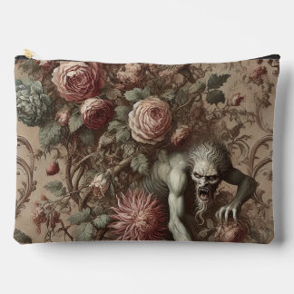 Bolsito Accesorio Grande Muscle Memory – Gothic Victorian Portrait