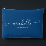 Bolsito Accesorio Grande Noviaria minimalista personalizada Sapphire Blue<br><div class="desc">Presentamos nuestra Moda Minimalista bolsa accesoria personalizada Sapphire Blue Bridesmaid, un regalo elegante y versátil diseñado para celebrar a sus damas de honor con elegancia. Esta bolsa accesoria es el epítome de la moda moderna, perfecta para cualquier ocasión desde propuestas de dama de honor hasta duchas de novias. Diseñado con...</div>