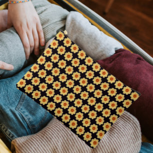 Bolsito Accesorio Grande Patrón floral de Dahlia amarillo en negro