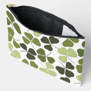 Bolsito Accesorio Grande Trébol verde en una variedad de tonos