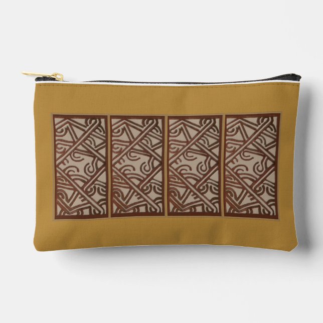 Bolsito Accesorio Pequeño A Small Accessory Pouch with Unique Design (Anverso)