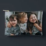 Bolsito Accesorio Pequeño Amo personalizado, foto de la abuela escrita a man<br><div class="desc">Amo personalizado,  foto de la abuela con tipografía manuscrita,  bolsa accesoria (todo el texto puede ser personalizado)</div>