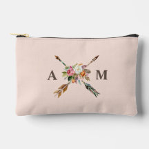 Boho Blooms y Flechas Monogramado