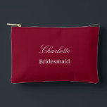 Bolsito Accesorio Pequeño Elegante Bridesmaid Burgundy Accesory Pouch<br><div class="desc">Elegante Bridesmaid Burgundy Accesory Pouch, por favor personalizar el nombre de la dama de honor, usando la plantilla de personalización en línea antes de pedir. La plantilla de personalización también se puede utilizar fácilmente para personalizar el diseño de otros roles de invitados bodas, como la doncella de honor, cambiando el...</div>