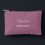 Bolsito Accesorio Pequeño Elegante Bridesmaid Mauve Accesory Pouch<br><div class="desc">Elegant Bridesmaid Mauve Accesory Pouch, por favor personalizar el nombre de la dama de honor, usando la plantilla de personalización en línea antes de hacer el pedido. La plantilla de personalización también se puede utilizar fácilmente para personalizar el diseño de otros roles de invitados bodas, como la doncella de honor,...</div>
