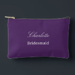 Bolsito Accesorio Pequeño Elegante Bridesmaid Pouch accesorio morado oscuro<br><div class="desc">Elegante Bridesmaid Pouch accesorio Púrpura Oscuro, por favor, personalice el nombre de la dama de honor, usando la plantilla de personalización en línea antes de hacer el pedido. La plantilla de personalización también se puede utilizar fácilmente para personalizar el diseño de otros roles de invitados bodas, como la doncella de...</div>