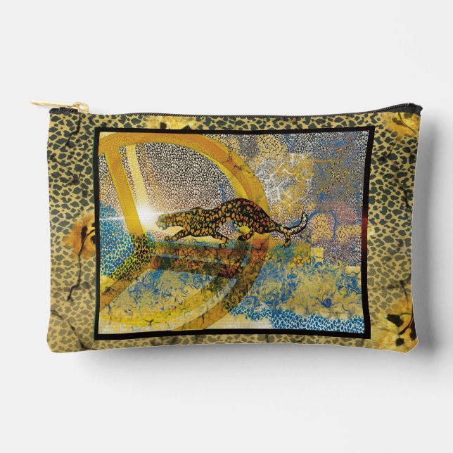 Bolsito Accesorio Pequeño Espíritus animales en un puch (Anverso)