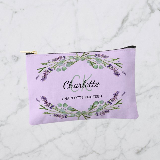 Bolsito Accesorio Pequeño Flores violeta de lavanda nombre monograma (Subido por el creador)