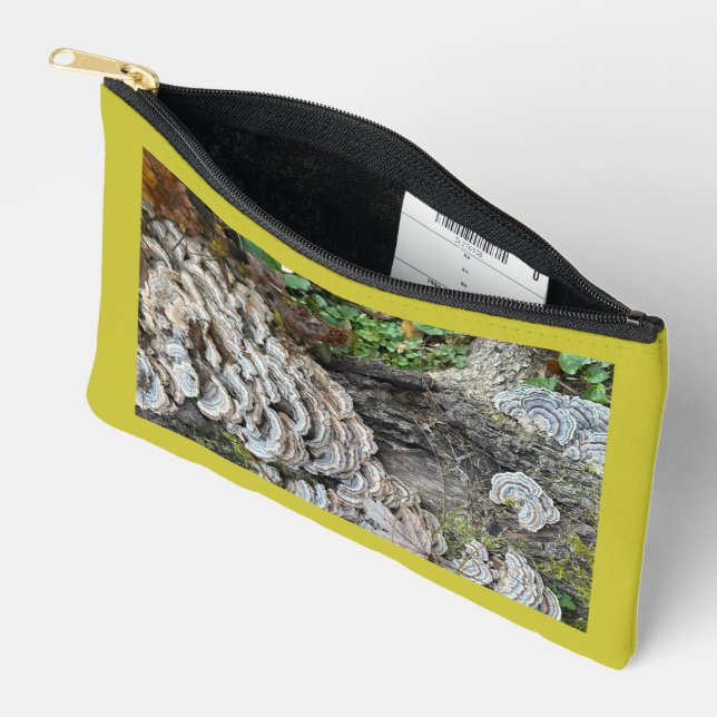 Bolsito Accesorio Pequeño Funda de iPhone 16 (Abierto)