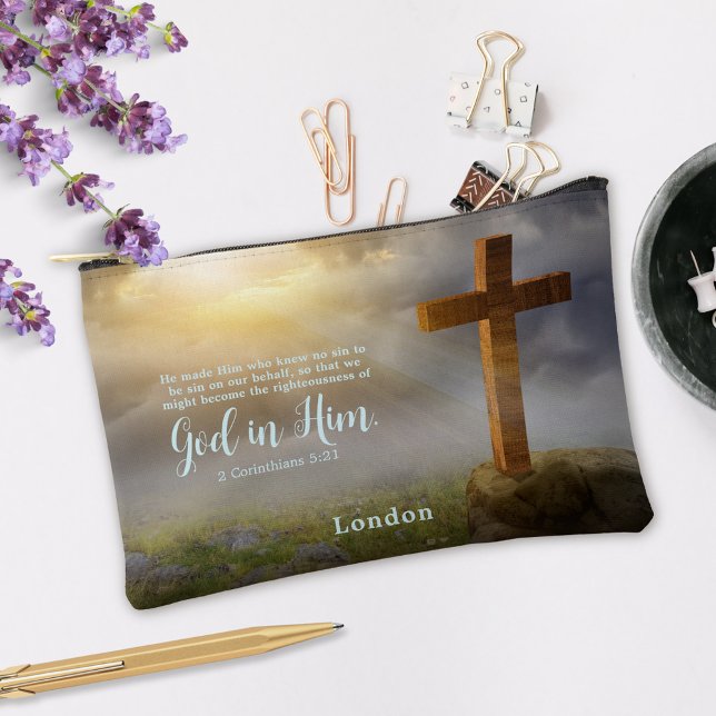 Bolsito Accesorio Pequeño Hermosa cruz de madera verso biblia personalizado (Subido por el creador)