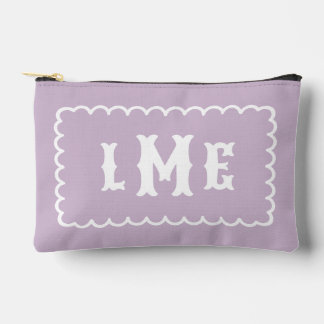 Bolsito Accesorio Pequeño Lila Morado y Blanco Monograma con Borde Ondulado