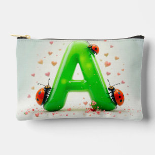 Bolsito Accesorio Pequeño Mariquitas Lindas en la Letra Verde A del Alfabeto