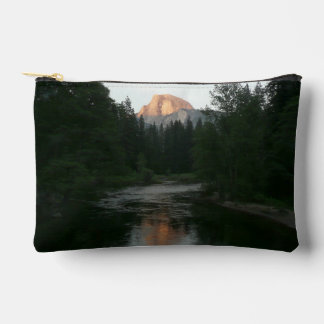 Bolsito Accesorio Pequeño Medio atardecer de doma en el Parque Nacional Yose